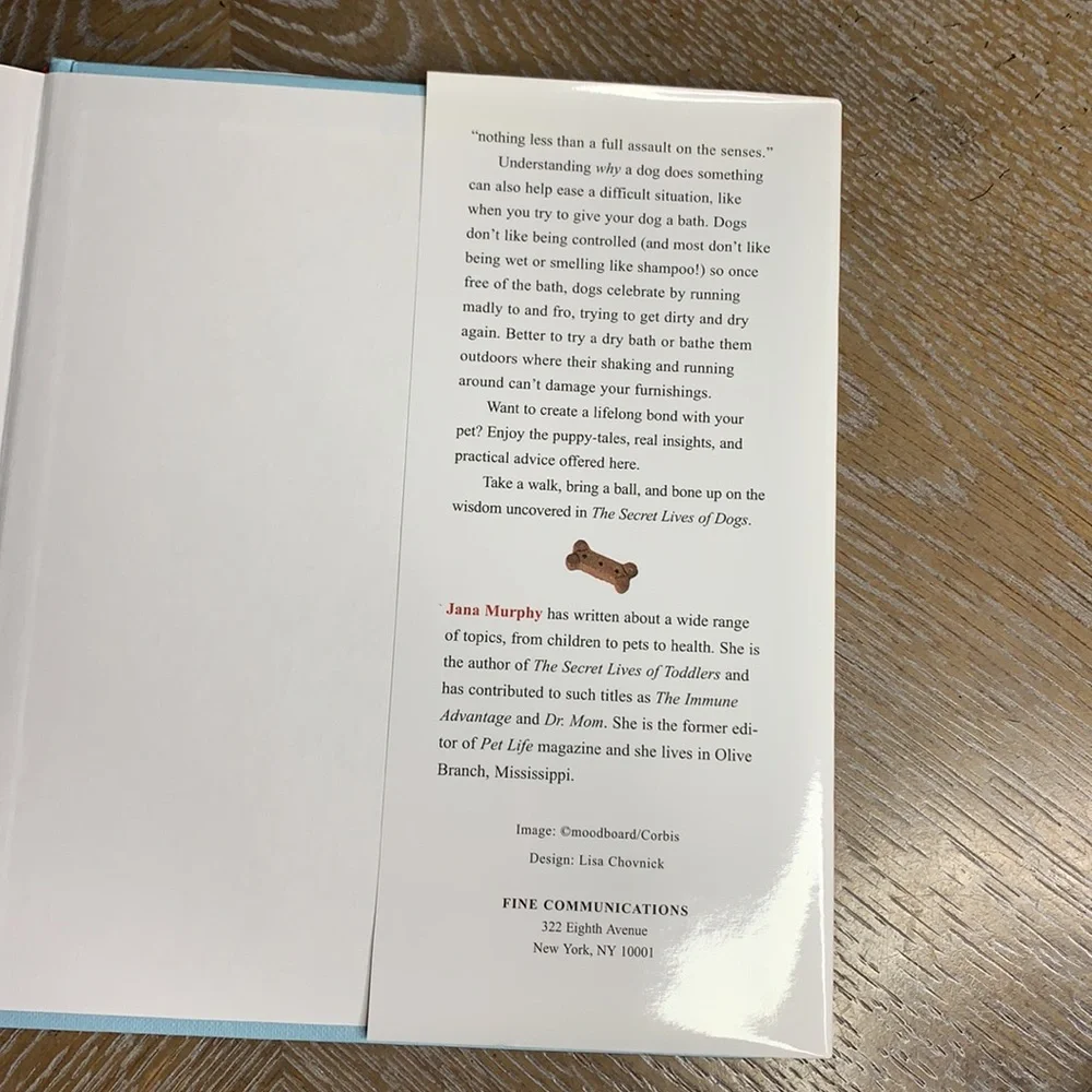PETS The Secret Lives of Dogs Real Reasons Behind 52 Mysterious Behavior Book